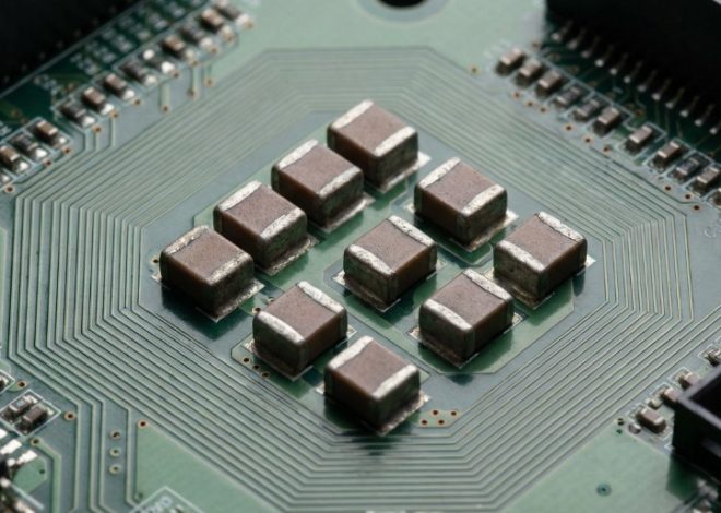 Внутренние компоненты материнских плат обеспечивают стабильную работу систем